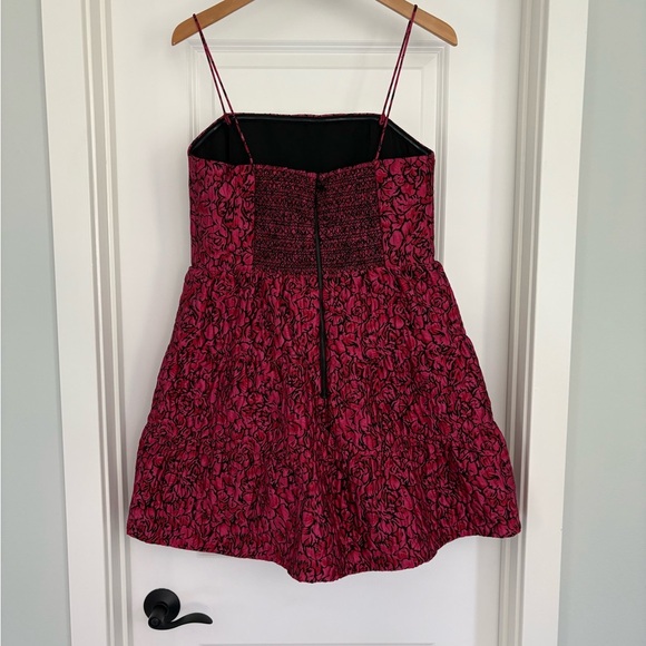 NWT Alice + Olivia Jamila Spaghetti Strap Tiered Mini Dress 14 - Picture 7 of 10